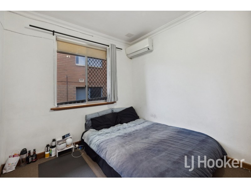 34 Stonehouse Crescent, Bentley WA 6102