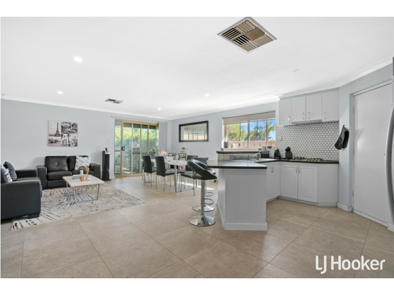 75 Thomas Street, East Cannington WA 6107