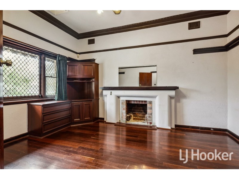216 Rutland Avenue, Carlisle WA 6101