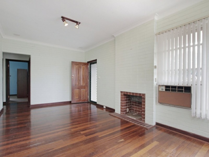 154 Manning Road, Wilson WA 6107