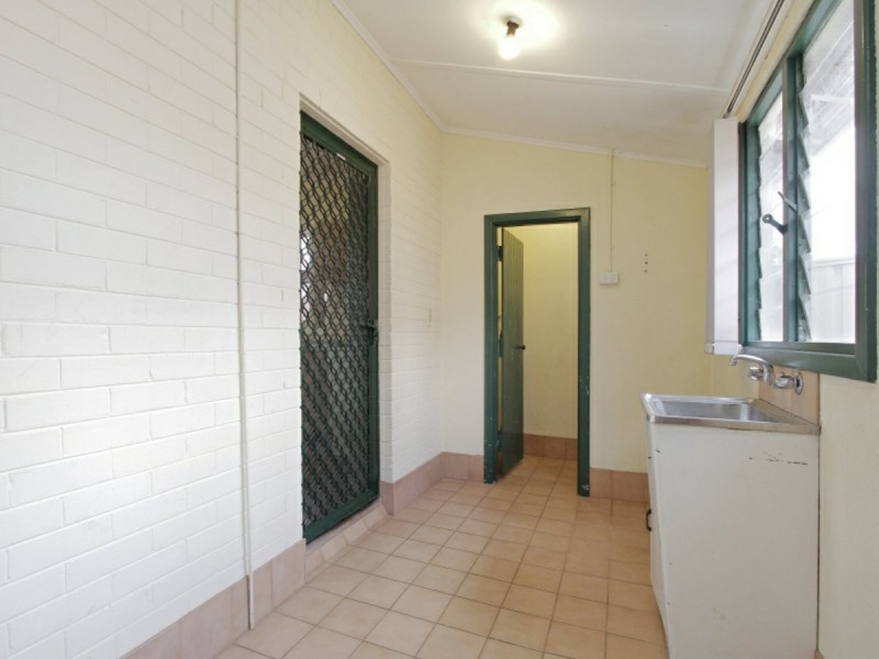 154 Manning Road, Wilson WA 6107