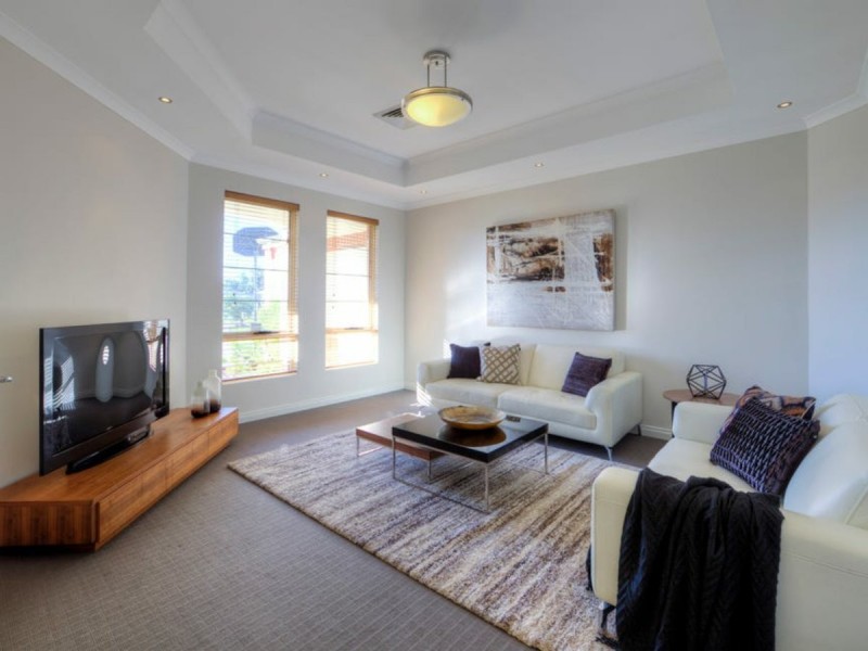 107 Maamba Road, Wattle Grove WA 6107