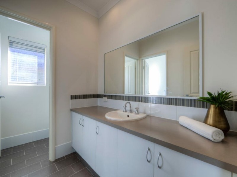 107 Maamba Road, Wattle Grove WA 6107