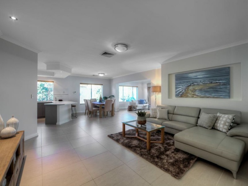 107 Maamba Road, Wattle Grove WA 6107