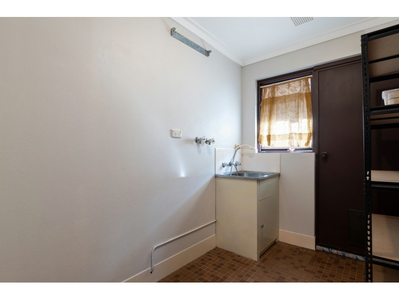 8 Pearson Crescent, Bull Creek WA 6149