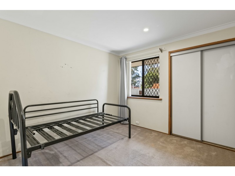 8 Pearson Crescent, Bull Creek WA 6149