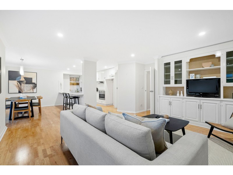 8 Rowley Place, Bull Creek WA 6149