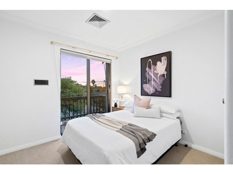 8 Rowley Place, Bull Creek WA 6149