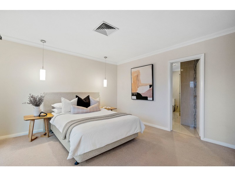 8 Rowley Place, Bull Creek WA 6149