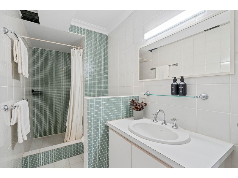 8 Rowley Place, Bull Creek WA 6149