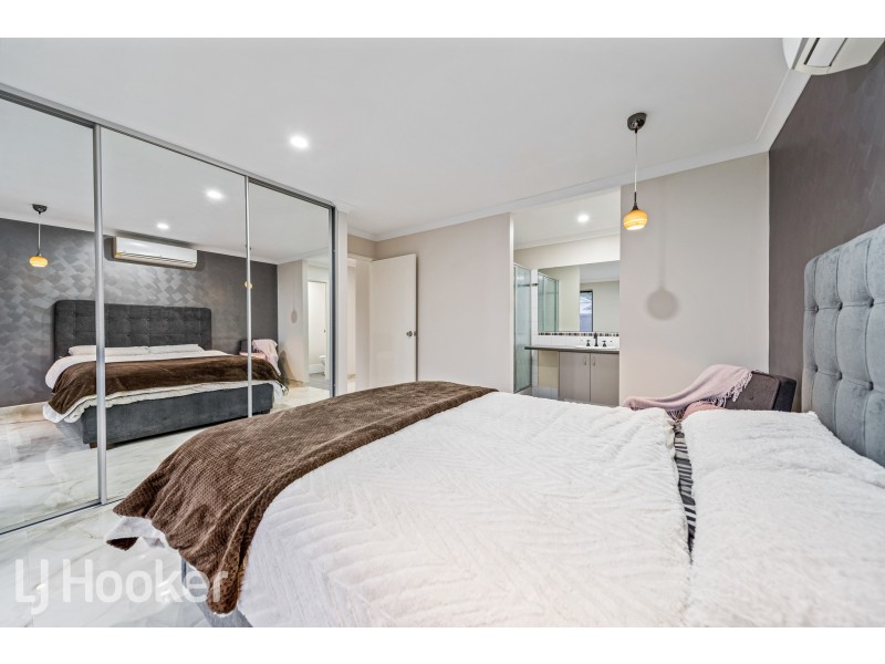 19 Retchford Way, Queens Park WA 6107