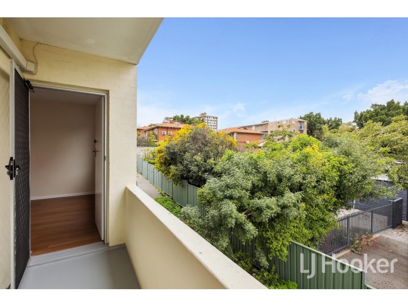 11/44 McMaster Street, Victoria Park WA 6100