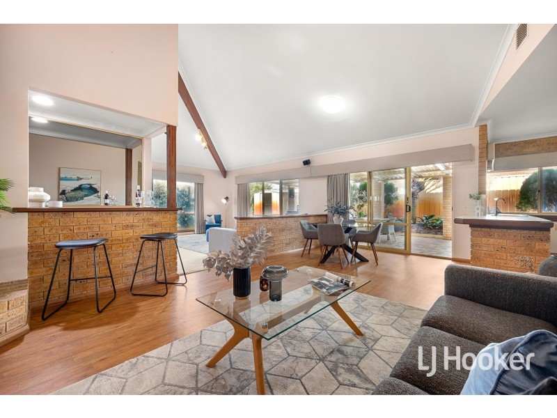 16 Prescott Drive, Murdoch WA 6150