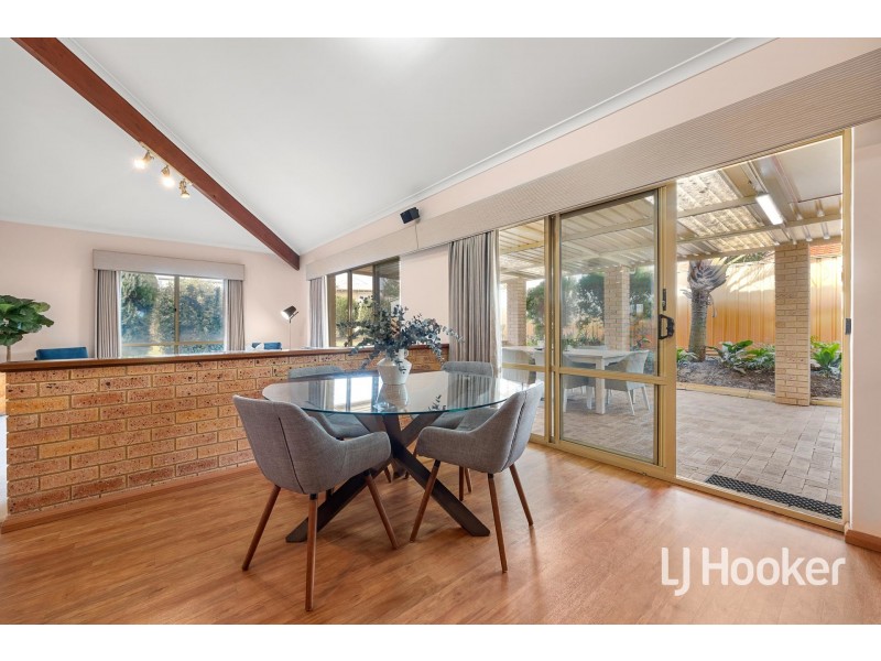 16 Prescott Drive, Murdoch WA 6150