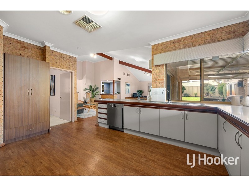 16 Prescott Drive, Murdoch WA 6150