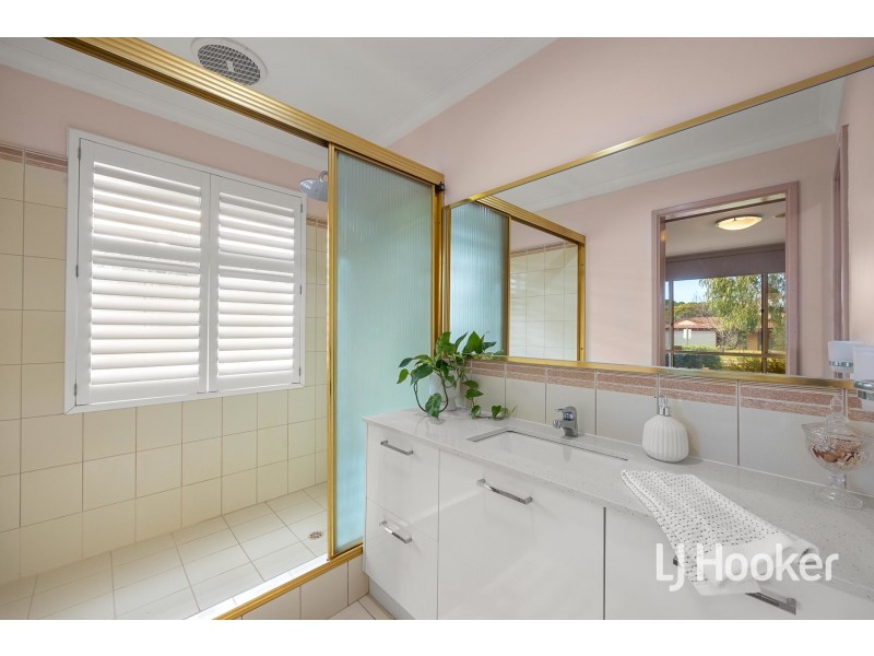 16 Prescott Drive, Murdoch WA 6150