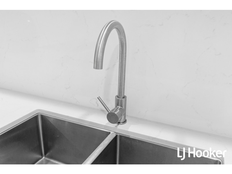 4/57 Leonora Street, Como WA 6152