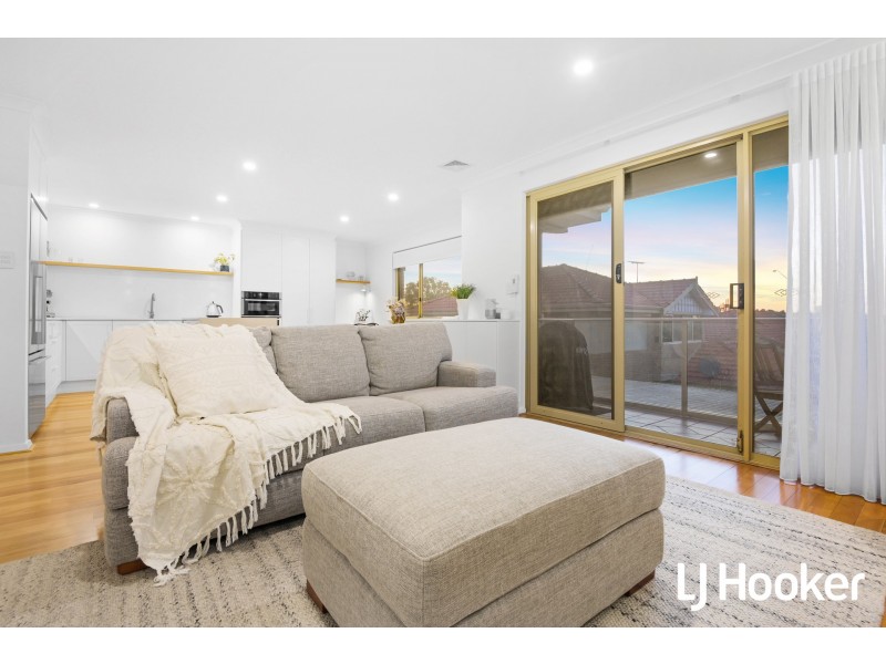 4/57 Leonora Street, Como WA 6152