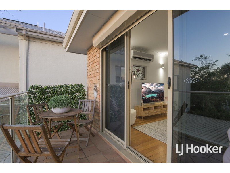 4/57 Leonora Street, Como WA 6152