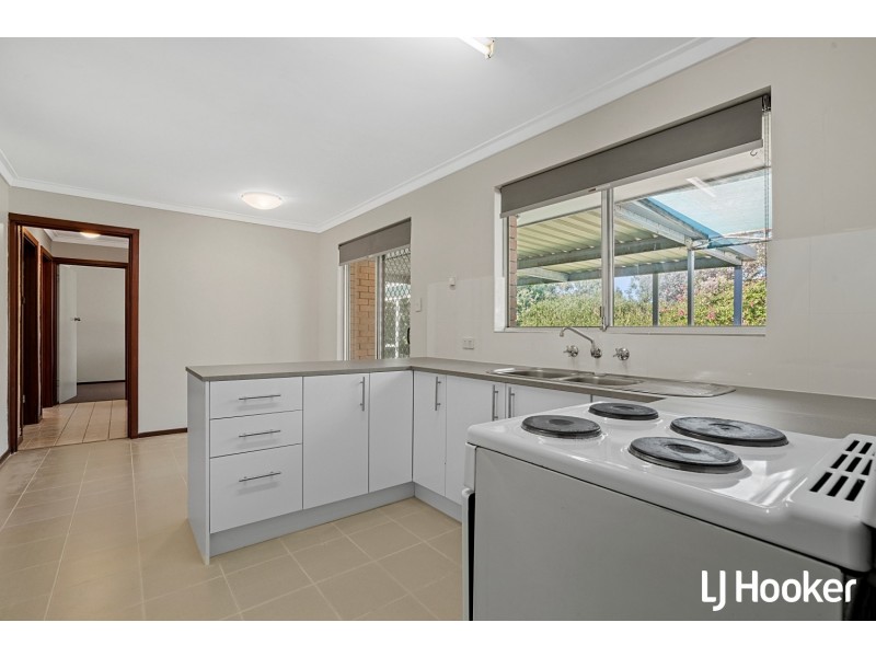 27 Kootingal Road, Armadale WA 6112