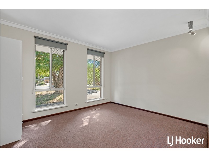 27 Kootingal Road, Armadale WA 6112