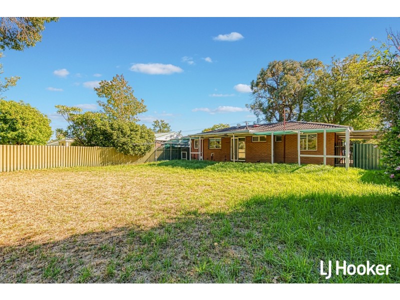 27 Kootingal Road, Armadale WA 6112