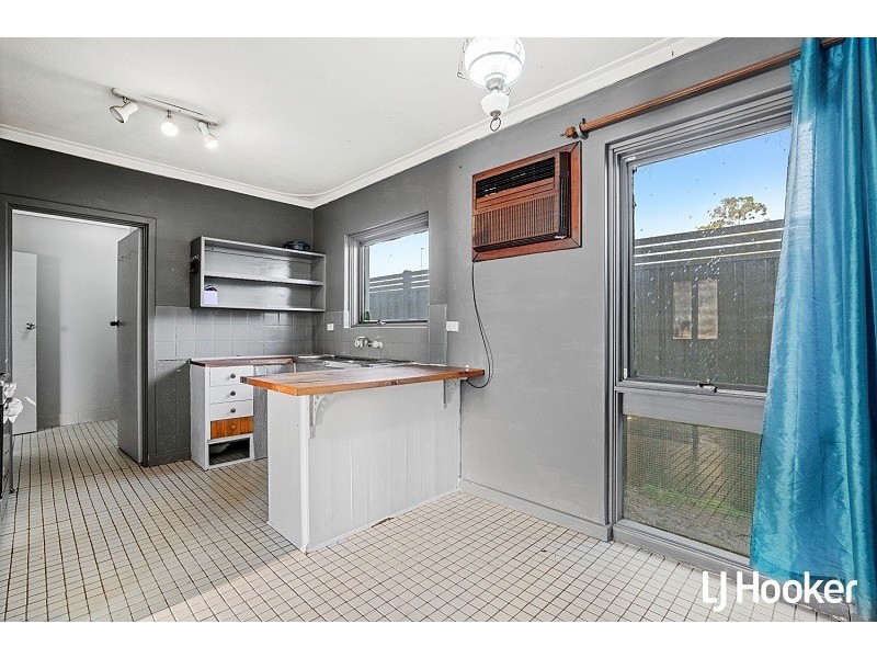 113 Central Avenue, Redcliffe WA 6104