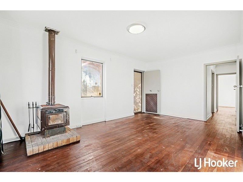 113 Central Avenue, Redcliffe WA 6104