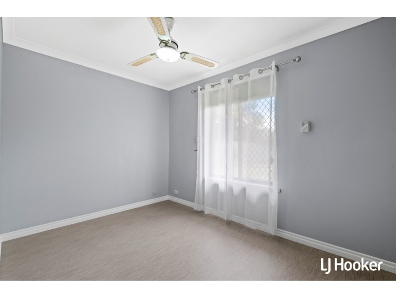 67 Gribble Avenue, Armadale WA 6112