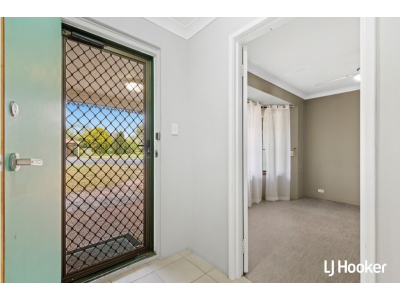 67 Gribble Avenue, Armadale WA 6112