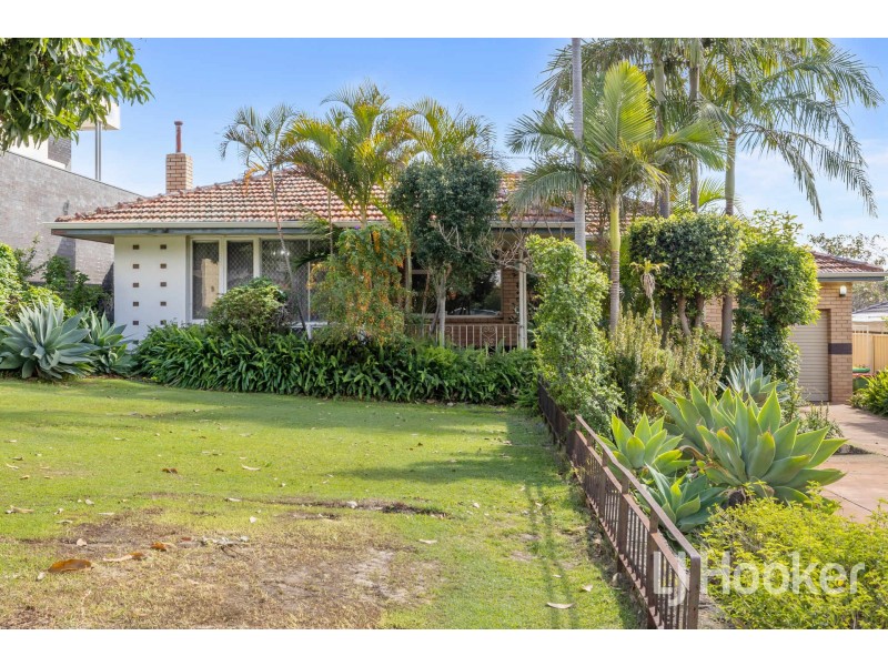 14 Polglass Way, Ardross WA 6153