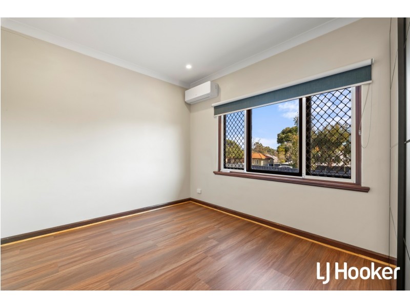 16 Taree Street, St James WA 6102
