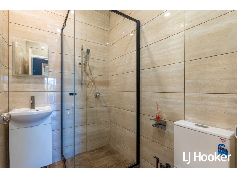 16 Taree Street, St James WA 6102