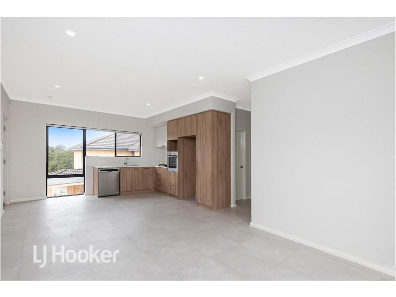 5/26 Pearl Road, Cloverdale WA 6105