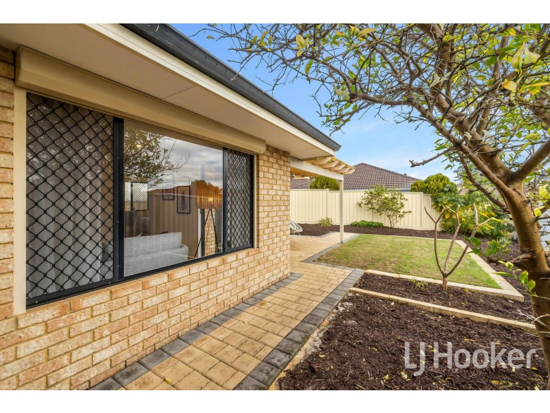 24A Reen Street, St James WA 6102