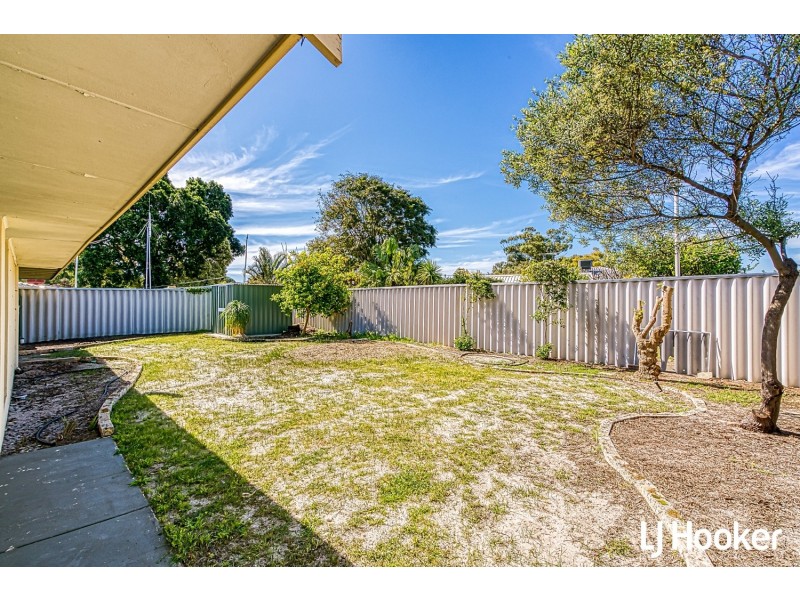 8 Wandarra Close, Karawara WA 6152