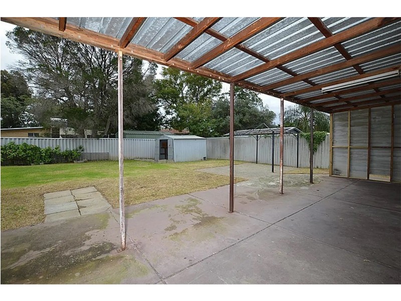 14 Wickens Street, Beckenham WA 6107