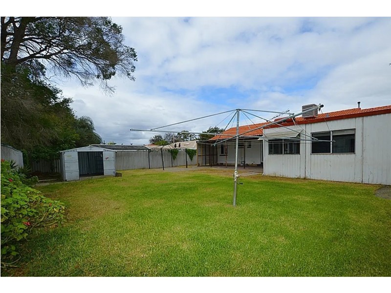 14 Wickens Street, Beckenham WA 6107