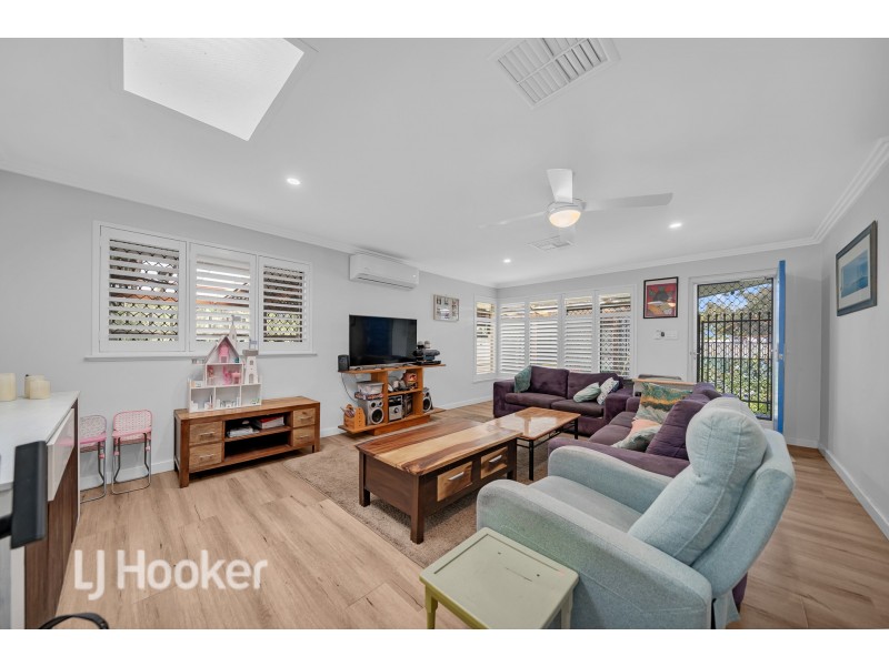 227 Fisher Street, Cloverdale WA 6105