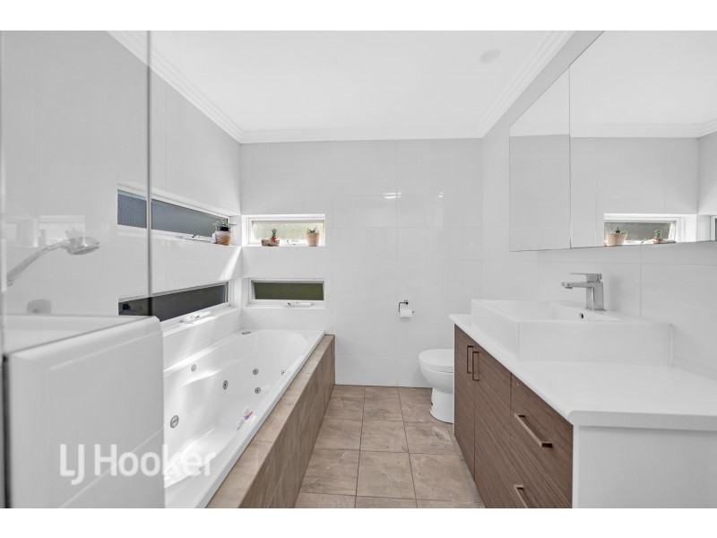 227 Fisher Street, Cloverdale WA 6105