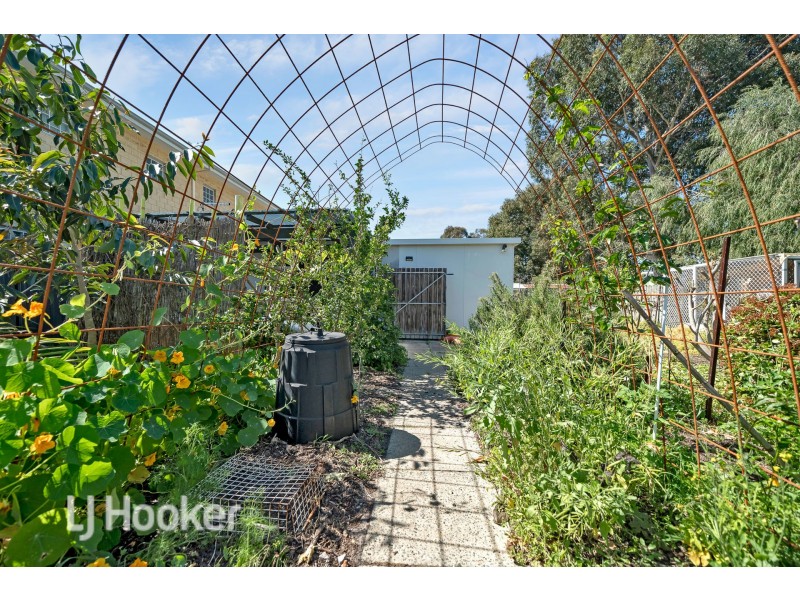 227 Fisher Street, Cloverdale WA 6105