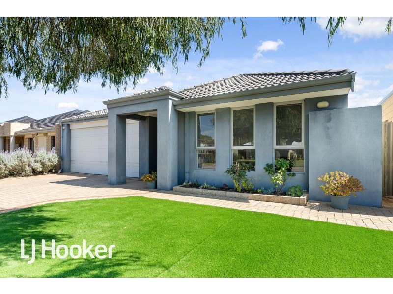 29 Reginald Street, Queens Park WA 6107