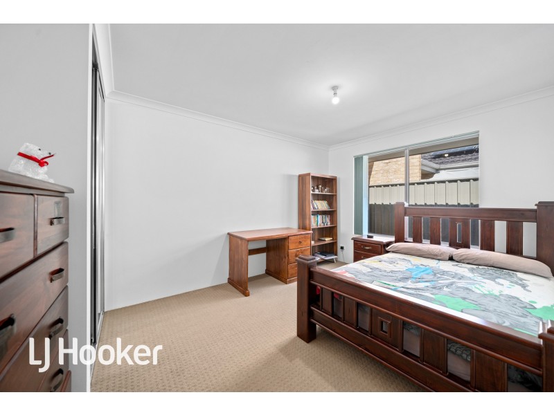 29 Reginald Street, Queens Park WA 6107