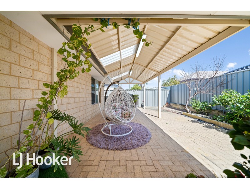 29 Reginald Street, Queens Park WA 6107