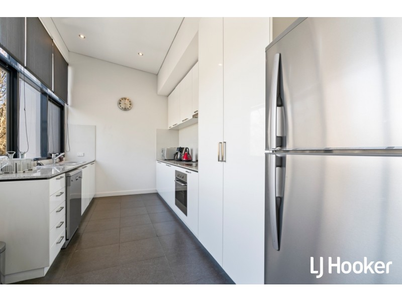 Unit 20/124 Mounts Bay Rd, Perth WA 6000