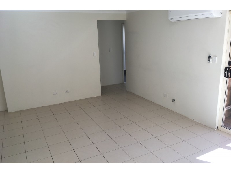 Unit 17/17-21 Third Av, Kelmscott WA 6111