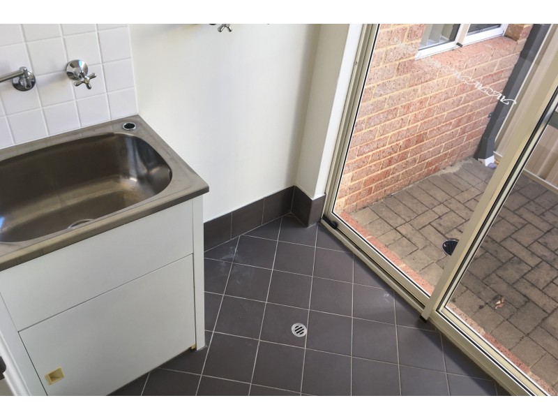 Unit 17/17-21 Third Av, Kelmscott WA 6111