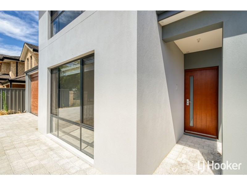 18 Sinclair Street, Rivervale WA 6103