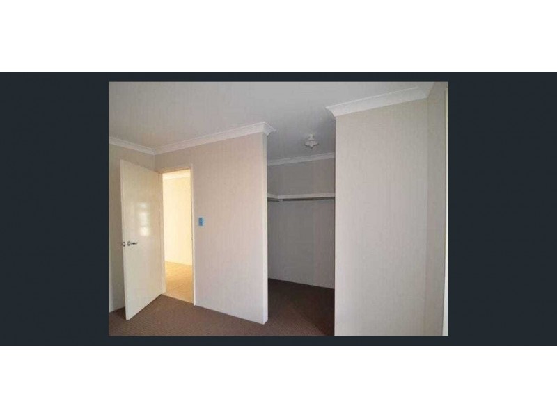 211B Wharf St, Queens Park WA 6107