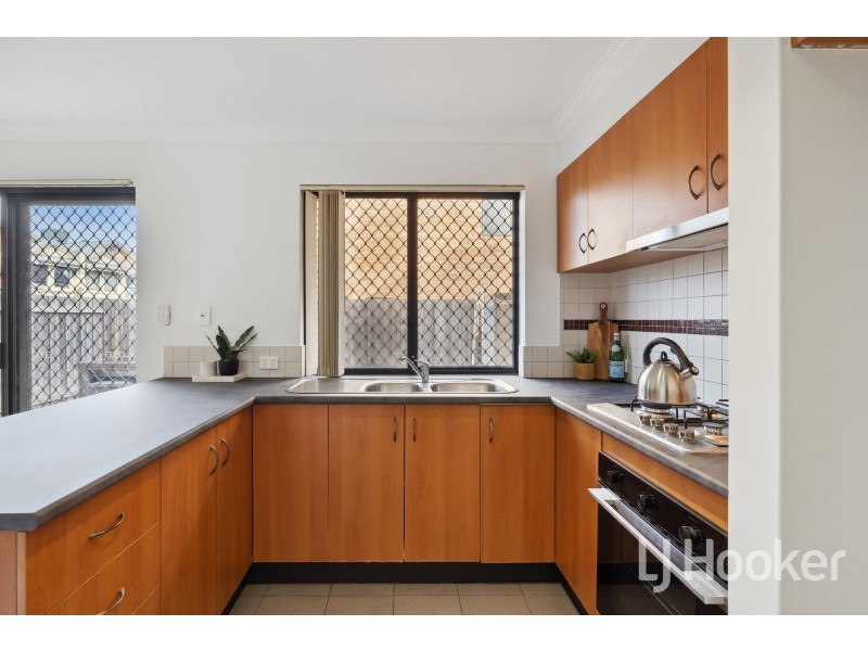 22/22 Gochean Avenue, Bentley WA 6102